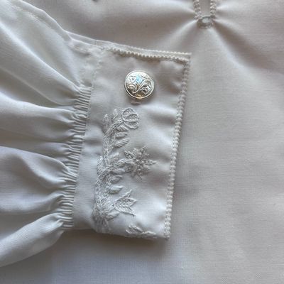 Brodert og Montert Skjorte Nordlandsbunad Dame